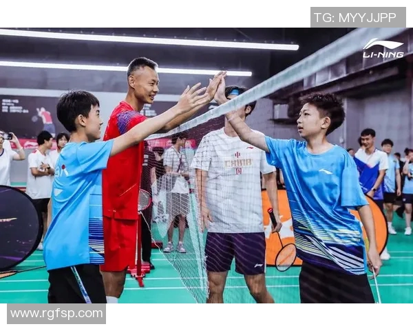 深圳羽毛球队状态分析与未来展望聚焦羽毛球运动发展 深圳羽毛球队状态分析与未来展望聚焦羽毛球运动发展